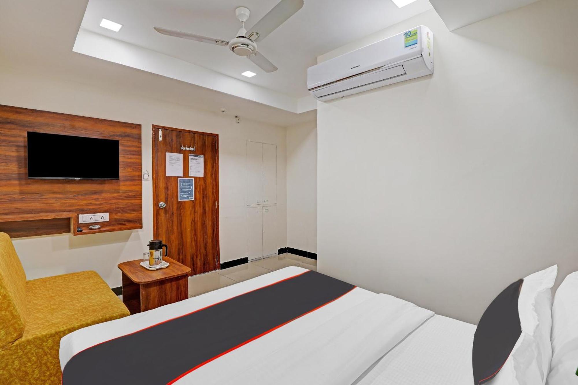 Capital O Bhavya Villa Ahmedabad Exterior foto